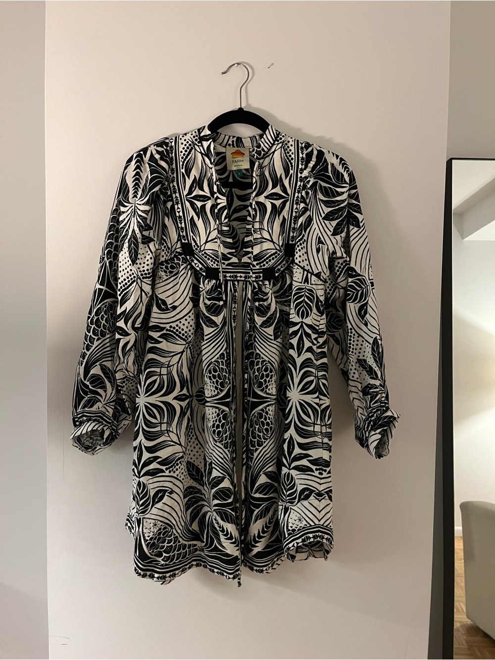 NWOT Farm Rio Black & White Printed Mini Dress with Tie Neck - Picture 4 of 6